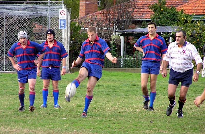 Hopkins kicks[1]. The trick is to look mean.